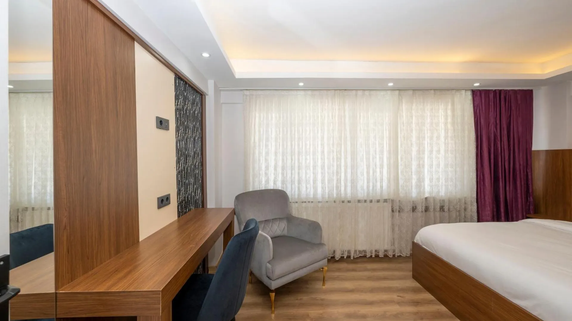 Hatem'S House In Taksim Istanbul Turkey
