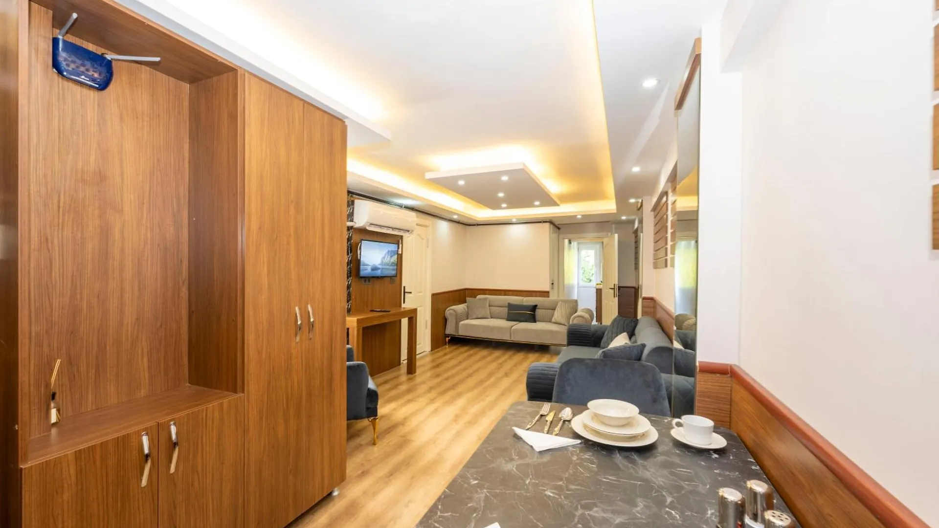 Hatem'S House In Taksim Istanbul Turkey